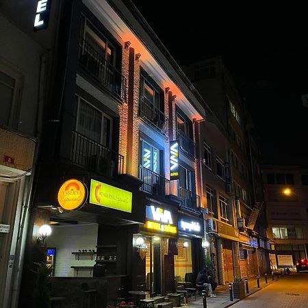 Kadikoey Viva Hotel & Suites Istanbul Exteriör bild