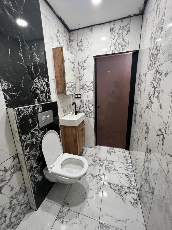 Kadikoey Viva Hotel & Suites Istanbul Exteriör bild