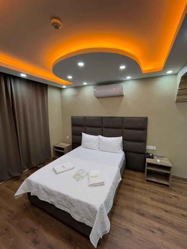 Kadikoey Viva Hotel & Suites Istanbul Exteriör bild