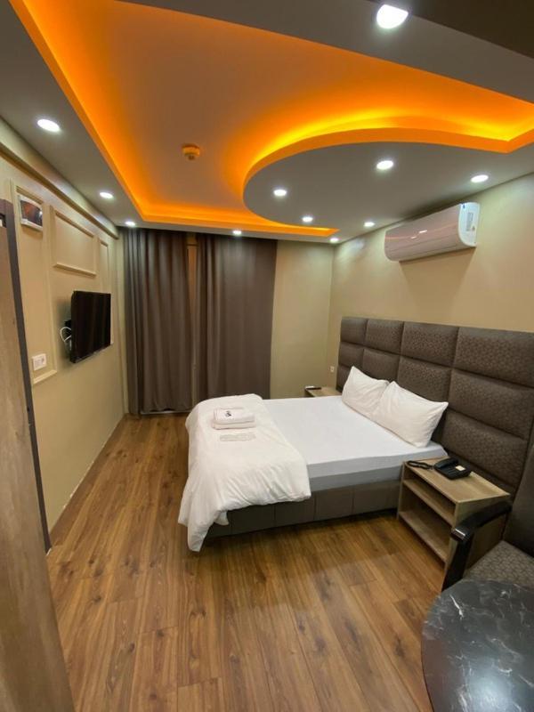 Kadikoey Viva Hotel & Suites Istanbul Exteriör bild