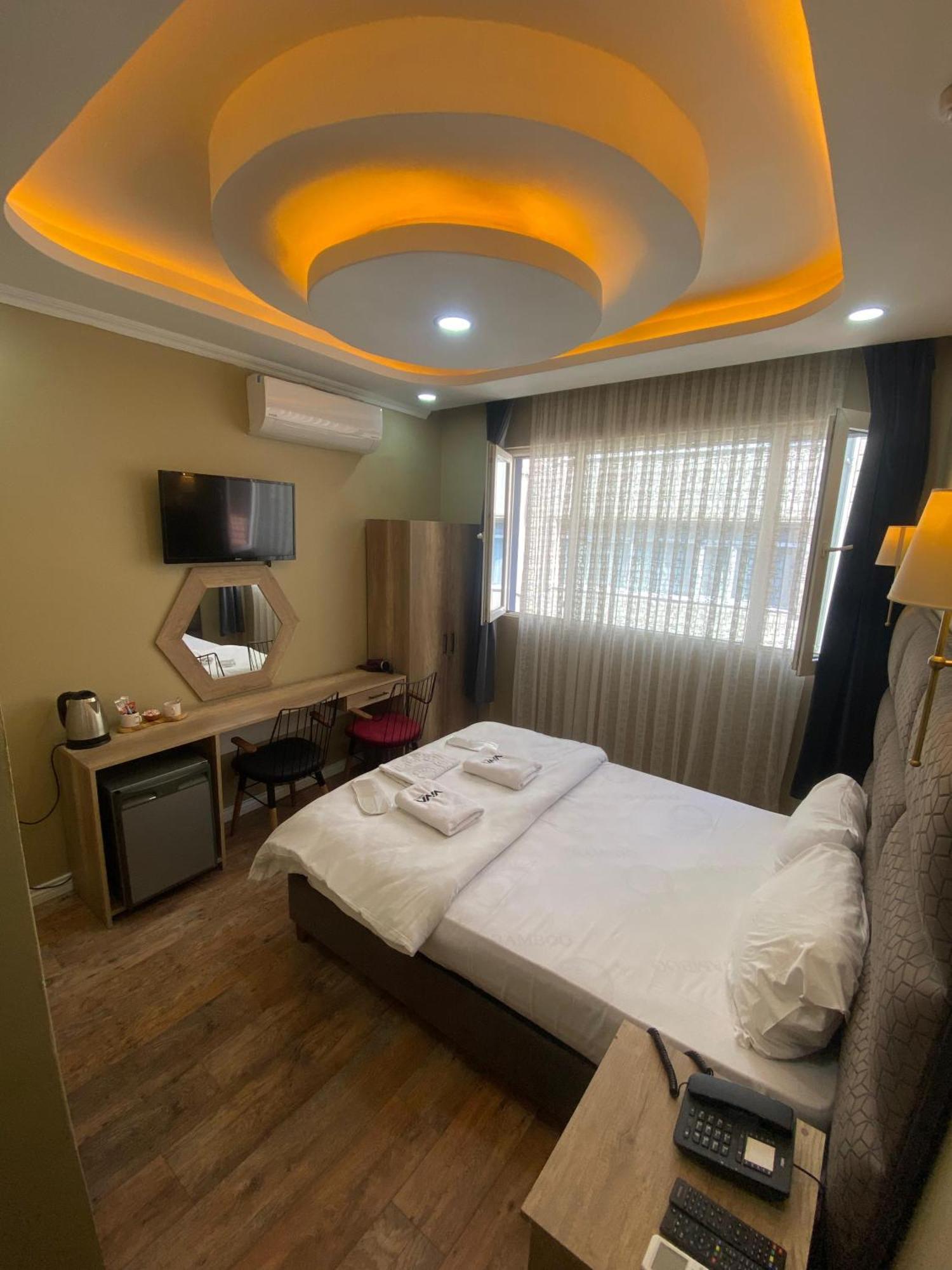 Kadikoey Viva Hotel & Suites Istanbul Exteriör bild